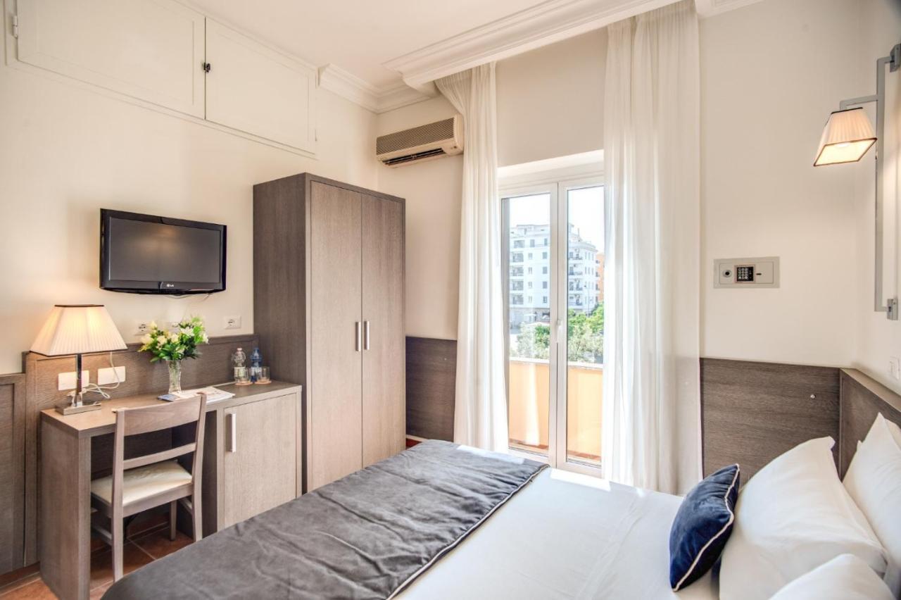 Hotel Mirti روما المظهر الخارجي الصورة