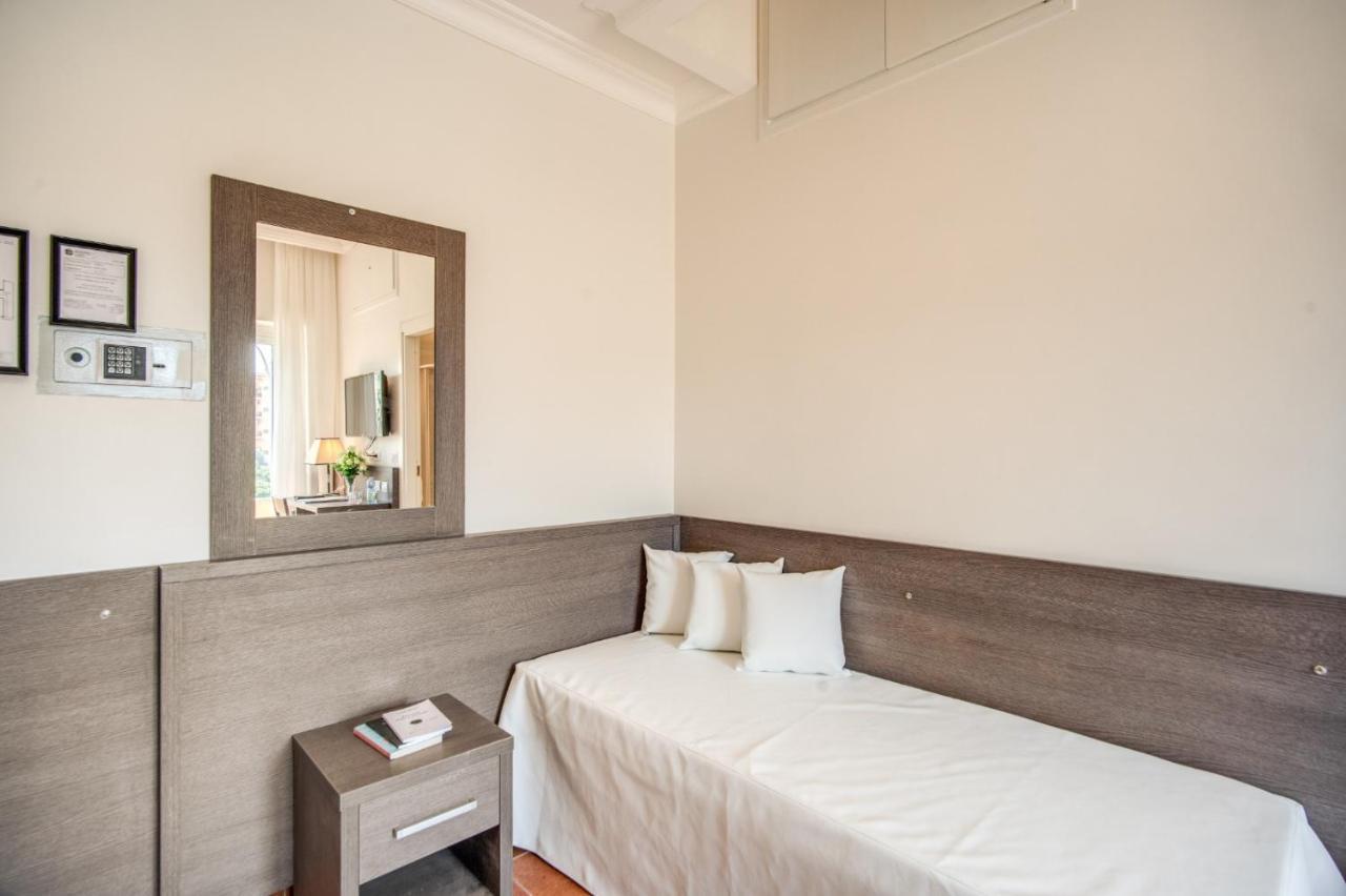 Hotel Mirti روما المظهر الخارجي الصورة